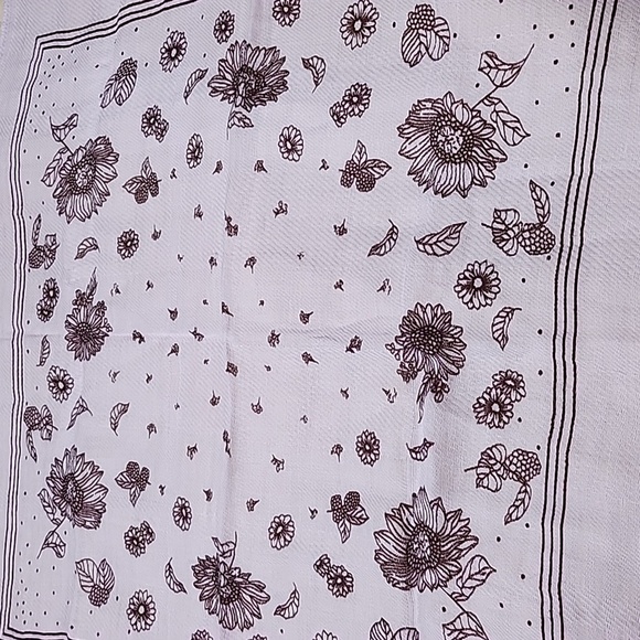 Gap Cotton Handkerchief light purple 💜 - Picture 3 of 3